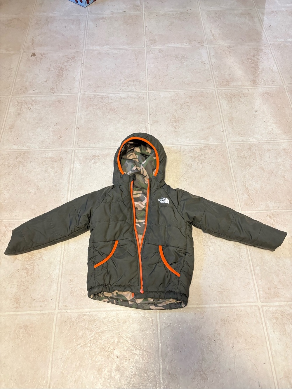 The North Face Reversible Puffer 4T Olive Camo